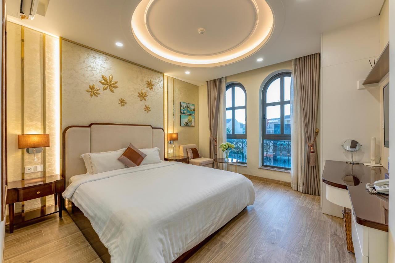 โกลเด้น ทรี โฮเทล แอนด์ อพาร์ตเมนต์ Hotel โฮจิมินห์ซิตี้ ภายนอก รูปภาพ