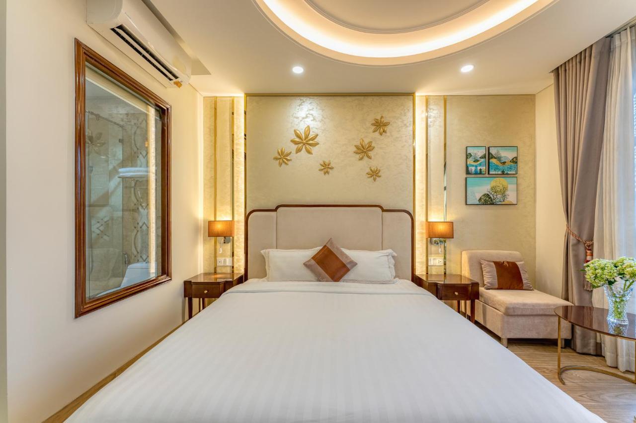 โกลเด้น ทรี โฮเทล แอนด์ อพาร์ตเมนต์ Hotel โฮจิมินห์ซิตี้ ภายนอก รูปภาพ