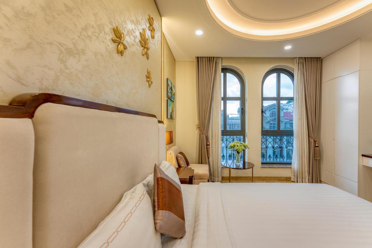 โกลเด้น ทรี โฮเทล แอนด์ อพาร์ตเมนต์ Hotel โฮจิมินห์ซิตี้ ภายนอก รูปภาพ