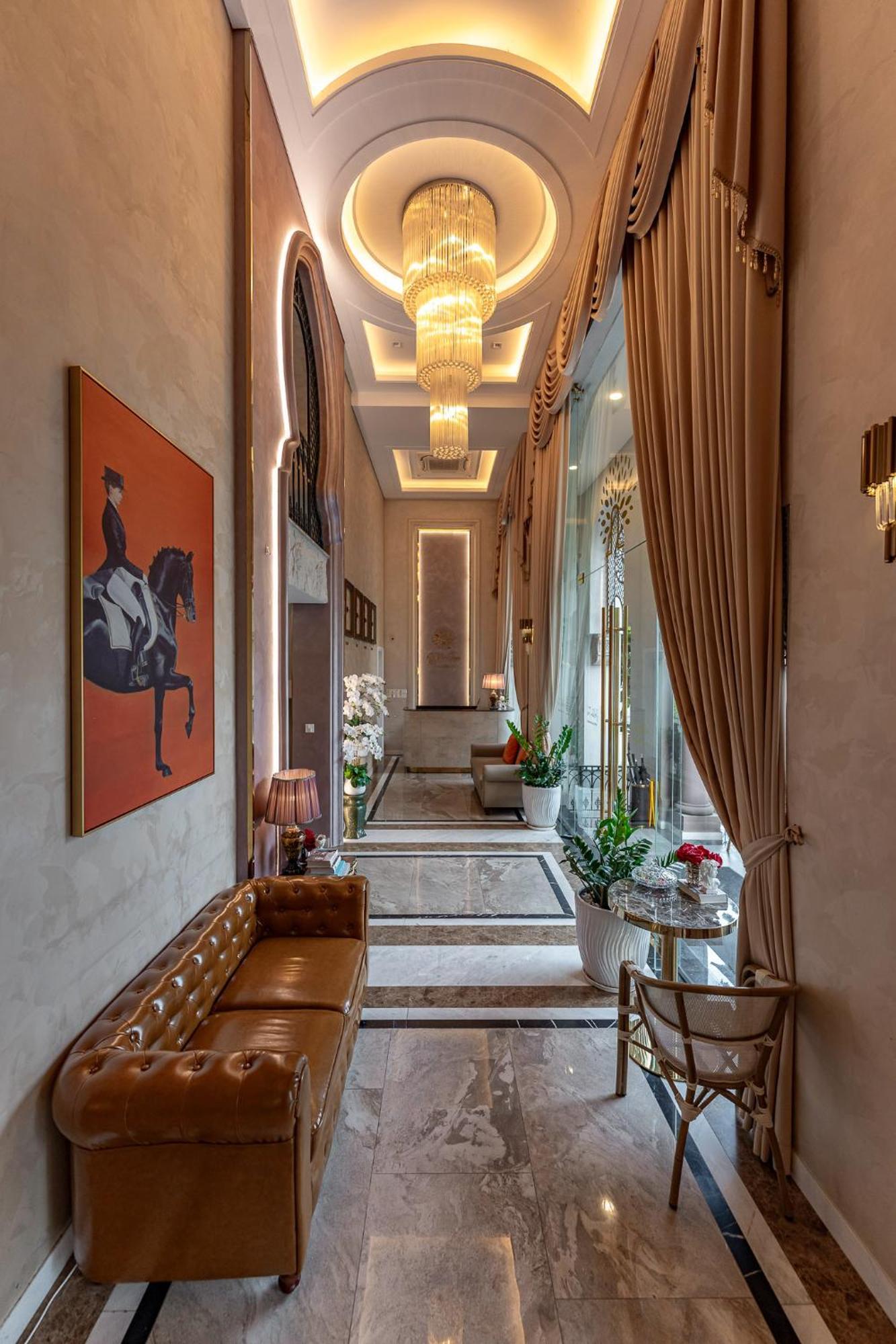 โกลเด้น ทรี โฮเทล แอนด์ อพาร์ตเมนต์ Hotel โฮจิมินห์ซิตี้ ภายนอก รูปภาพ